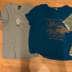 2 shirts and 2 crop tops